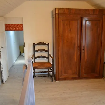 Le Bois De Lafon 度假居